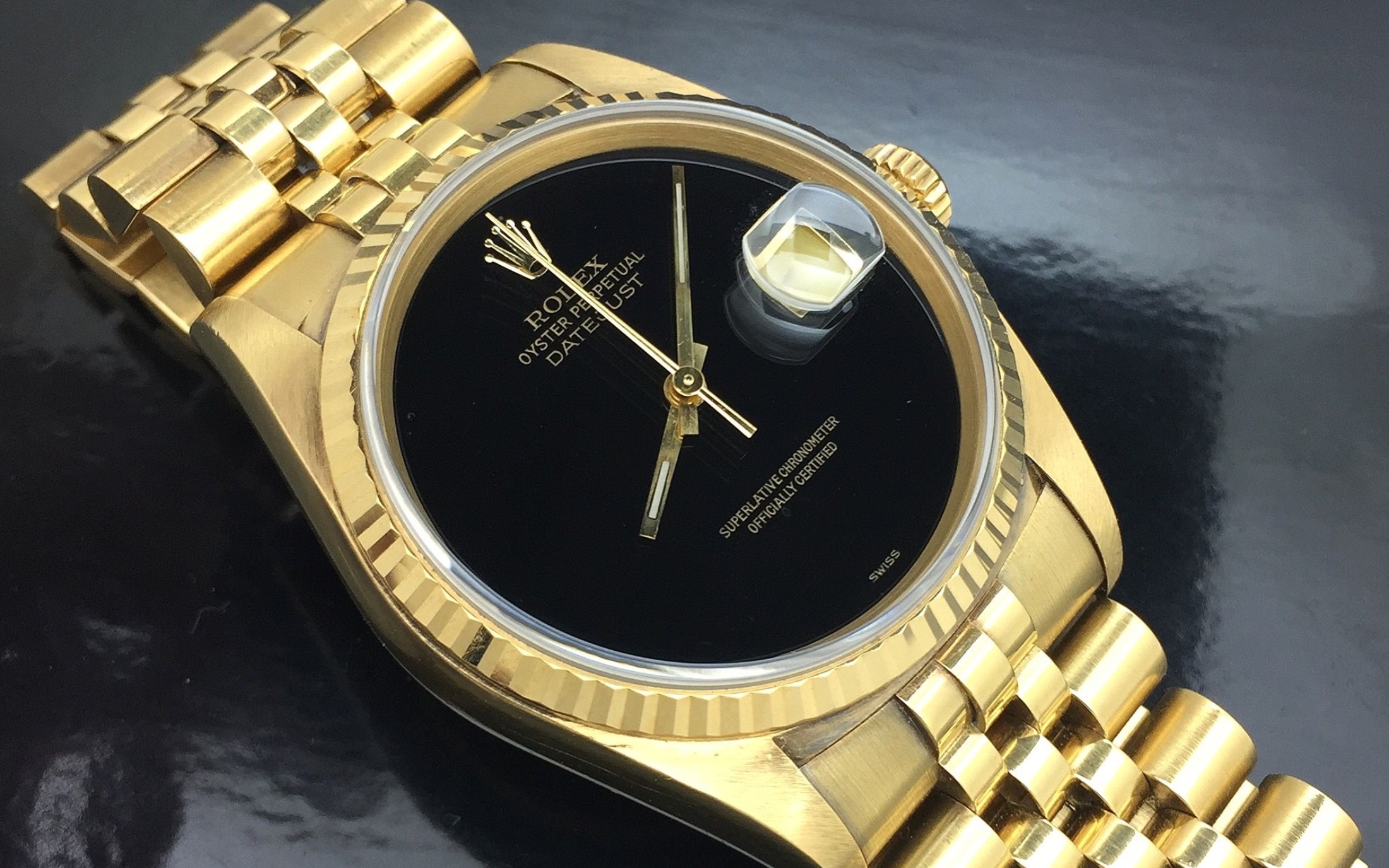 Mặt số Mã não (Onyx)